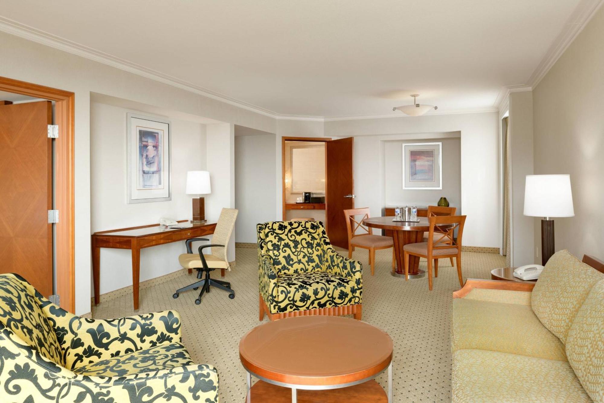 ซานดิเอโก แมริออท แกสแลมป์ ควอเตอร์ Hotel ภายนอก รูปภาพ